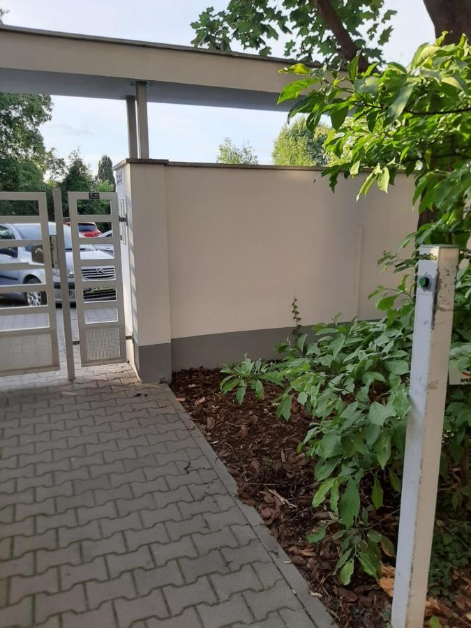 Apartament Di Trevi - Klimatyzacja Apartment Вроцлав Екстериор снимка